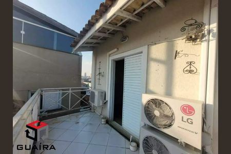 10_photo/94ce4259a3.c4a86b3c211625c7-ATLAS-5b9c7a9f-636e-4fe6-a615-ef5c2e7338d1.jpg de casa de condomínio à venda com 3 quartos, 130m² em Vila Scarpelli, Santo André