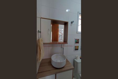 9_photo/94ce425a8f.ceff8192393c33de-ATLAS-30fbdaa3-2eed-4462-a7d7-997f2b61368c.jpg de casa à venda com 2 quartos, 76m² em Vila Scarpelli, Santo André