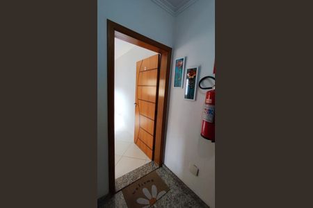 1_photo/94ce425a8f.ceff8192393c33de-ATLAS-7bbae16d-38e4-4055-ae07-497b4e60b51e.jpg de casa à venda com 2 quartos, 76m² em Vila Scarpelli, Santo André