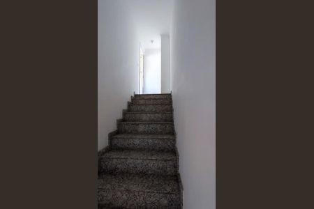 26_photo/94ce425a8f.ceff8192393c33de-ATLAS-a60ef6e9-9e6f-4d21-8647-00a8295f211a.jpg de casa à venda com 2 quartos, 76m² em Vila Scarpelli, Santo André