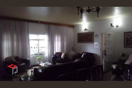 3_photo/94ce425b91.f7e81ba1849dc159-ATLAS-44c9f8ef-896d-4973-9abc-ad4e6552852e.jpg de casa para alugar com 3 quartos, 243m² em Pinheirinho, Santo André