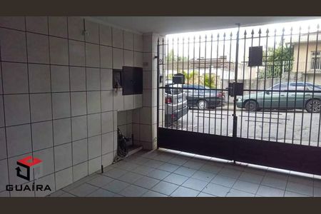 7_photo/94ce425b91.f7e81ba1849dc159-ATLAS-6df8ddcd-fa2c-4fe0-9133-aa4795b42e9c.jpg de casa para alugar com 3 quartos, 243m² em Pinheirinho, Santo André