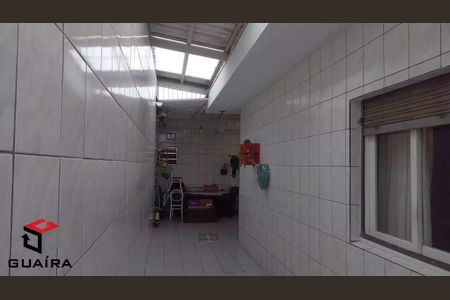 8_photo/94ce425b91.f7e81ba1849dc159-ATLAS-ebb2a4ed-ab4f-4cf9-a346-90833bce51d2.jpg de casa para alugar com 3 quartos, 243m² em Pinheirinho, Santo André