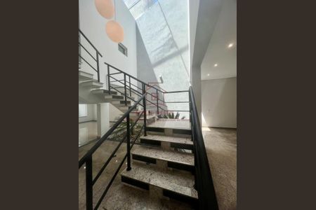 3_photo/94ce425eb3.ceff8192393c33de-ATLAS-19cecd85-8df2-4c04-815b-e1f109bdcbc1.jpg de apartamento para alugar com 3 quartos, 250m² em Vila Scarpelli, Santo André