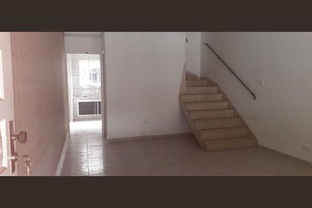 1_photo/94ce426215.c74d3e0c457d7f23-ATLAS-1284ca26-ec1f-49f3-a4f3-b98d120138b6.jpg de casa para alugar com 2 quartos, 117m² em Vila Assunção, Santo André