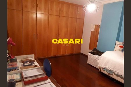 5_photo/94ce4263ab.7556c0e294358fb3-ATLAS-1c6a6a43-4803-45f0-b01e-d40cbbefa9f2.jpg de apartamento para alugar com 4 quartos, 220m² em Vila Assunção, Santo André