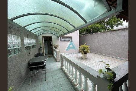 12_photo/94ce4265c9.9c132ea5baf14c60-ATLAS-47f6962c-8ac1-4541-85de-e8f54f2509a0.jpg de casa para alugar com 3 quartos, 233m² em Vila Eldizia, Santo André