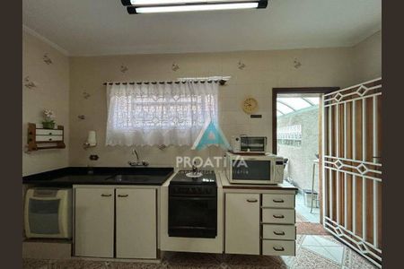 17_photo/94ce4265c9.9c132ea5baf14c60-ATLAS-9c33dadb-213b-49a2-bbf0-648711b68cdf.jpg de casa para alugar com 3 quartos, 233m² em Vila Eldizia, Santo André