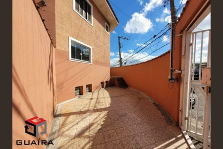 8_photo/94ce426989.6618d879b31b9a75-ATLAS-3fa2808e-28da-46f2-be51-9da71717cb24.jpg de casa para alugar com 2 quartos, 80m² em Jardim Stella, Santo André