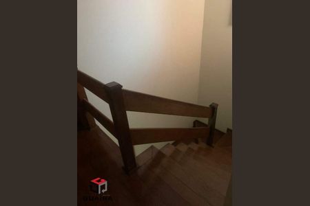 12_photo/94ce4269e7.5b63f18bcccc212e-ATLAS-ed0a90ad-c797-44ee-92fd-a9e5eeaac16e.jpg de casa para alugar com 3 quartos, 174m² em Vila Apiai, Santo André