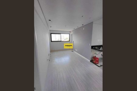 4_photo/94ce426a4d.4d7a8ea29f28ef28-ATLAS-99193459-3cbf-4c4f-a557-1396e799241a.jpg de apartamento para alugar com 2 quartos, 12m² em Jardim Jamaica, Santo André