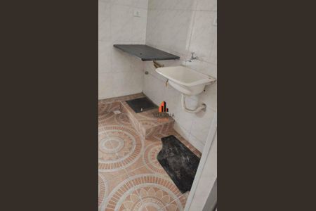 10_photo/94ce4271df.1b78148603d7ccf9-ATLAS-e65f9bc1-6b9e-457a-9a13-7b064aebd81b.jpg de casa para alugar com 1 quarto, 80m² em Vila Eldizia, Santo André