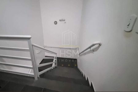 8_photo/94ce4271f9.08f922be3a726ba4-ATLAS-e06f8877-ca8a-41d3-b09f-c2f34fd47bdf.jpg de apartamento para alugar com 3 quartos, 50m² em Vila Eldizia, Santo André