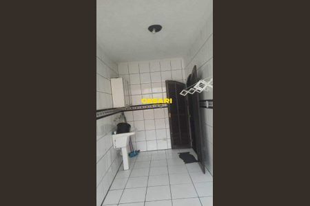 9_photo/94ce4272e3.0c6161ab2d998439-ATLAS-236b6122-e051-4be6-b6ea-49f2d7ab89ca.jpg de casa para alugar com 3 quartos, 350m² em Vila Eldizia, Santo André