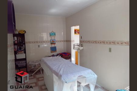 2_photo/94ce4274db.902320a7b5b9f20c-ATLAS-300e92db-c66d-445a-a1f9-063a2aab3d8c.jpg de casa à venda com 4 quartos, 227m² em Vila Marina, Santo André