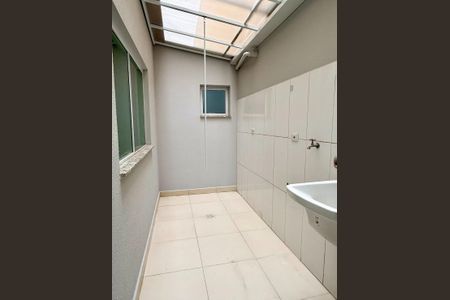 21_photo/94ce4275c9.ceff8192393c33de-ATLAS-212cdd55-e6ec-4bbb-bbcf-2a13fecdb560.jpg de casa à venda com 2 quartos, 51m² em Vila Marina, Santo André