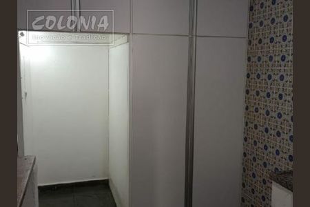 4_photo/94ce42765d.50dcffd0bfa00027-ATLAS-c909b1d2-61b5-4987-a415-ec77c582674d.jpg de casa à venda com 3 quartos, 201m² em Vila Alzira, Santo André
