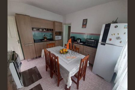 6_photo/94ce427763.a1c47c1fd7360b23-ATLAS-ce830a84-18ee-420c-8e01-e864d41b0add.jpg de casa à venda com 3 quartos, 186m² em Vila Alzira, Santo André