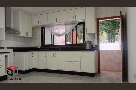 8_photo/94ce427a37.db829c6054abc860-ATLAS-29bc2632-bad8-4d76-8fa3-9e13eb9964a7.jpg de casa para alugar com 3 quartos, 172m² em Vila Assunção, Santo André