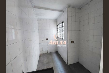 6_photo/94ce427b8f.df2406aa61ba3211-ATLAS-1c2dc1c5-2f34-481d-8c5f-c9e056194f96.jpg de casa à venda com 2 quartos, 90m² em Vila Assunção, Santo André