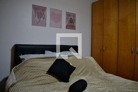 2_photo/94ce427ce1.f04eb875c589874c-ATLAS-30ebdd9f-e2ee-4014-b4a6-48718359aca1.jpg de casa à venda com 3 quartos, 231m² em Vila Assunção, Santo André