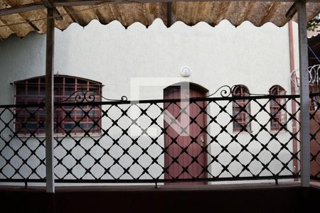 18_photo/94ce427ce1.f04eb875c589874c-ATLAS-6879c2ec-6343-49e5-a3eb-e0334ef402e3.jpg de casa à venda com 3 quartos, 231m² em Vila Assunção, Santo André