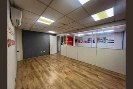 3_photo/94ce427ea1.e348e20e25b59110-ATLAS-14bf6415-0e12-427a-ae96-0649e155a59b.jpg de apartamento para alugar com 5 quartos, 200m² em Centro, Santo André