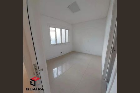 7_photo/94ce42879d.ae6c0d4ae2e822c2-ATLAS-bdfc9c1b-e3f2-46ea-9a3b-3c5af6d07492.jpg de casa à venda com 3 quartos, 220m² em Centro, Santo André