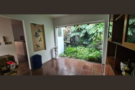 10_photo/94ce428a69.2b4381d368a6f37f-ATLAS-7c81fe4b-301c-46c3-bcac-7cfd150cd960.jpg de casa para alugar com 3 quartos, 329m² em Jardim Bela Vista, Santo André