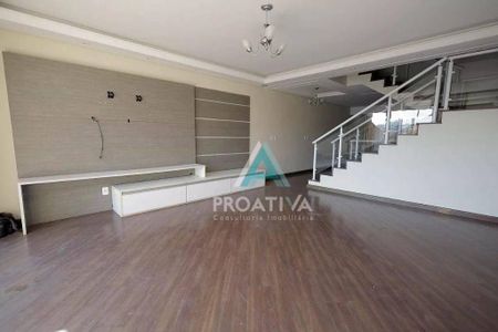 7_photo/94ce429e17.4a0522ff191204a0-ATLAS-9d3c1ced-aae3-42c6-a895-8fbc47ad7c29.jpg de casa para alugar com 5 quartos, 454m² em Vila Curuçá, Santo André