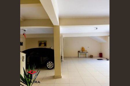 11_photo/94ce42a4cf.e31a495c18706ffc-ATLAS-d9dd2b41-249e-42ab-88e4-e23591a0a601.jpg de casa para alugar com 3 quartos, 422m² em Parque das Nações, Santo André