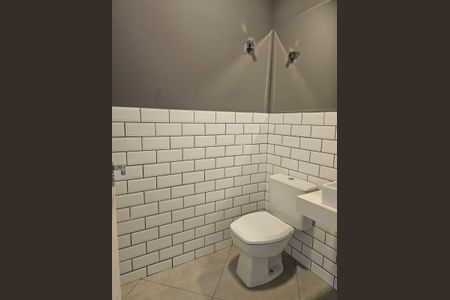 2_photo/94ce42a5c7.da96a1a17422ca13-ATLAS-21cf59d8-aba2-4967-a1e8-e63638549f5a.jpg de casa à venda com 3 quartos, 261m² em Parque das Nações, Santo André