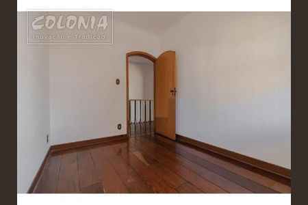 18_photo/94ce42a8e9.1168d7f35de77434-ATLAS-d65d5822-9cd8-4e6c-866c-bb7b199a9407.jpg de casa para alugar com 3 quartos, 182m² em Vila Alto de Santo Andre, Santo André