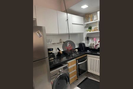 6_photo/94ce42aa4f.f861ecc718bdcbd7-ATLAS-4d44f898-51e7-4d64-b33c-44282fb17e0f.jpg de casa à venda com 2 quartos, 58m² em Vila Lucinda, Santo André