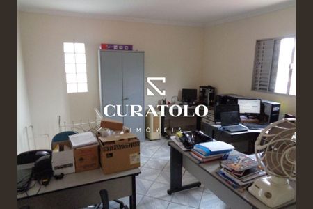5_photo/94ce42ac21.4424199c400aaaf6-ATLAS-38fa96ea-b426-4822-a8db-81c2ede41fee.jpg de casa à venda com 4 quartos, 240m² em Jardim Santo Antônio, Santo André