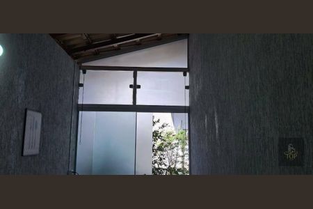 11_photo/94ce42b01f.42aa99f6946b8bd6-ATLAS-b1f7236f-0e8f-44f7-abec-d7a7fac6373f.jpg de casa para alugar com 2 quartos, 76m² em Jardim Santo Antônio, Santo André