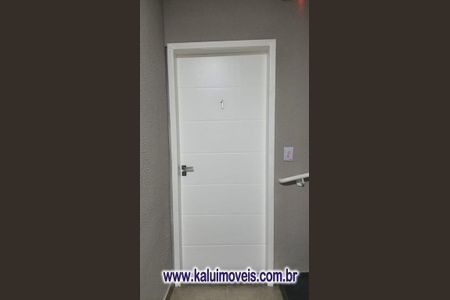 3_photo/94ce42b24d.93b8fa184532727f-ATLAS-ddb2b512-0ce1-49dc-84bb-8109163d2a2a.jpg de casa à venda com 3 quartos, 76m² em Vila Camilópolis, Santo André