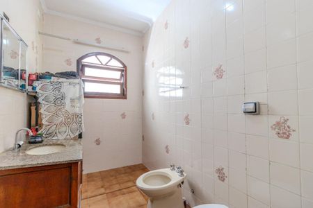 32_photo/94ce42b285.127e6246fba94264-ATLAS-a01aa836-41f1-42b8-bdca-bf34115f8938.jpg de casa à venda com 3 quartos, 232m² em Vila Camilópolis, Santo André