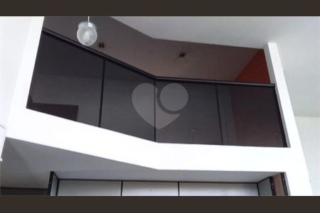 5_photo/94ce42b36d.242163829a78200a-ATLAS-2fb3d9b2-95b6-4b08-b170-3be257da2cda.jpg de casa à venda com 4 quartos, 515m² em Vila Camilópolis, Santo André