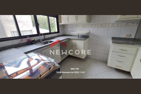10_photo/94ce42b3bd.93b8fa184532727f-ATLAS-3d543983-beb0-4c3c-bbd9-d4c1b6608b82.jpg de apartamento à venda com 4 quartos, 249m² em Vila Camilópolis, Santo André
