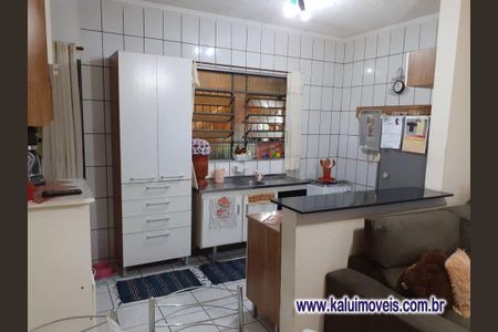 5_photo/94ce42b3db.93b8fa184532727f-ATLAS-38033c2b-33f3-4823-a8e9-393603ecd3c4.jpg de casa à venda com 3 quartos, 239m² em Vila Camilópolis, Santo André