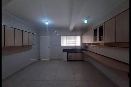 6_photo/94ce42b5fd.a49d907f0912b726-ATLAS-2a7a125b-9af6-42de-b00e-9f2ff50399f9.jpg de casa para alugar com 3 quartos, 198m² em Santa Terezinha, Santo André