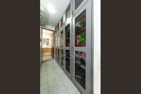 27_photo/94ce42b6d5.e9744f0b397a6472-ATLAS-c6f1a6dc-8db7-4e8e-9f48-c0a4098aa33d.jpg de casa para alugar com 3 quartos, 274m² em Santa Terezinha, Santo André