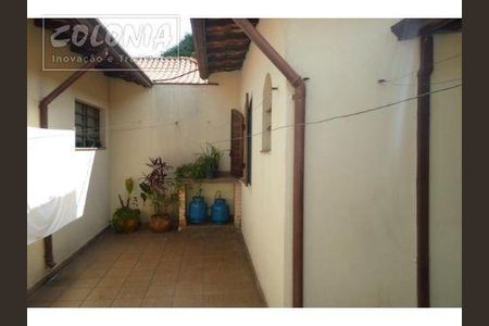 19_photo/94ce42b721.b5f4e39731e4f05c-ATLAS-d8483b13-504b-49dc-8670-cfa7cdb69fac.jpg de casa à venda com 4 quartos, 316m² em Santa Terezinha, Santo André
