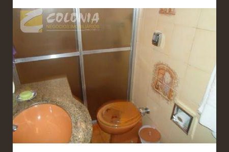 8_photo/94ce42b721.b5f4e39731e4f05c-ATLAS-f11a4edf-26ef-4b49-a263-0f1c81de9ee9.jpg de casa à venda com 4 quartos, 316m² em Santa Terezinha, Santo André