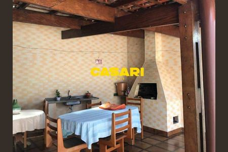 36_photo/94ce42b727.35cd9221f0133683-ATLAS-169f6394-ea24-4451-81c3-9fa97360d6cd.jpg de casa à venda com 4 quartos, 350m² em Santa Terezinha, Santo André