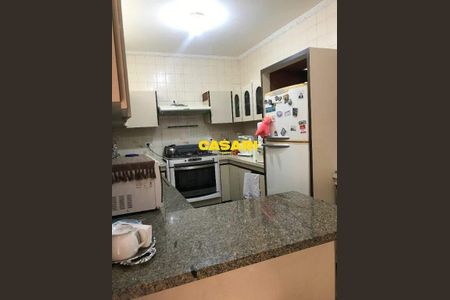 11_photo/94ce42b727.35cd9221f0133683-ATLAS-c4890899-e2d3-440b-bdd2-868976f942f9.jpg de casa à venda com 4 quartos, 350m² em Santa Terezinha, Santo André