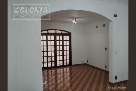 3_photo/94ce42bb77.92f1afb65d9faff5-ATLAS-ec3c0eef-39d7-4d27-8ff2-55e9881d837e.jpg de casa para alugar com 3 quartos, 255m² em Parque das Nações, Santo André