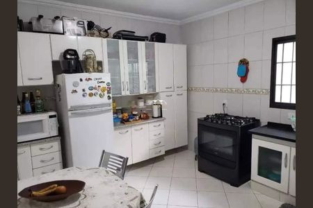 8_photo/94ce42c0f3.5a85c5bdfef41cf9-ATLAS-8513806c-7032-4f24-af6f-87067fde9055.jpg de casa à venda com 2 quartos, 248m² em Jardim, Santo André