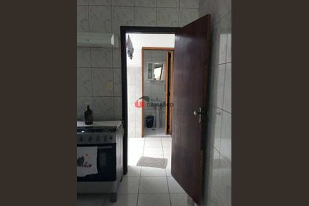 7_photo/94ce42cd5d.2c445d7a253e7411-ATLAS-c8d9e31a-0e01-433c-9d45-dddff06072c2.jpg de casa à venda com 2 quartos, 84m² em Campestre, Santo André